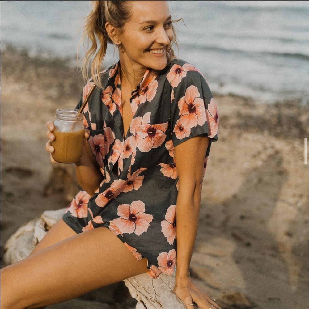 Acacia Hibiscus pajama set